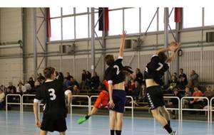 Moins 16 région : Chateauneuf 20 - SCTAH 30